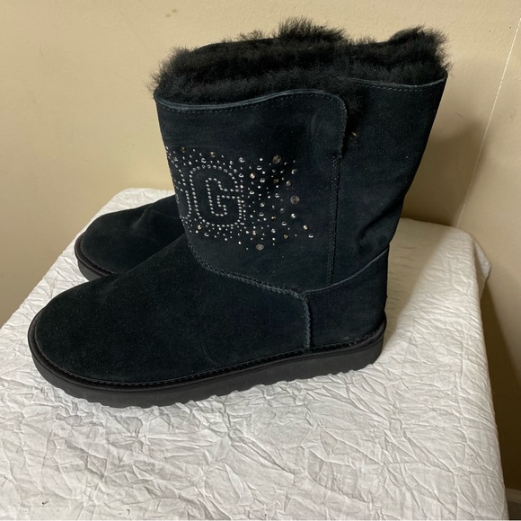 UGG Classic Gem Sparkle Logo Suede Leather Boots - Picture 6 of 8